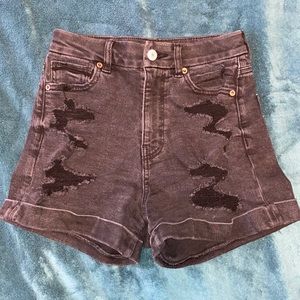 AMERICAN EAGLE BLACK JEAN SHORT SIZE 00